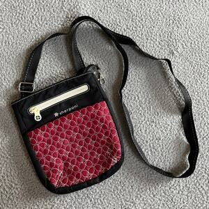 Sherpani Prima Le Crossbody Bag Zip Pockets Quilted Floral Red Rectangle Purse